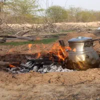 زمین کلنگی در اندیکا