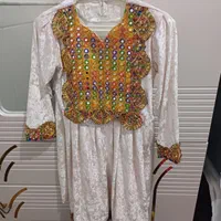لباس مجلسی افغانی|کفش و لباس بچه|قم, قلعه کامکار|دیوار