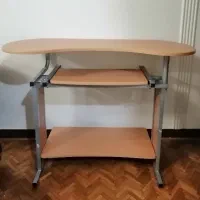 میز کامپیوتر