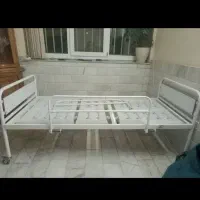 تخت فایبرگلس سه شکن بیمارستانی بیمار|آرایشی، بهداشتی، درمانی|مشهد, احمدآباد|دیوار
