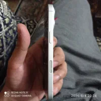 آیفون۱۷ نرمال