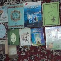 همه کتابها با یک کتاب معاوضه میشود|کتاب و مجله تاریخی|تبریز, |دیوار