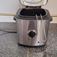 سرخکن سالم سالم بشرط درحد نو بفروش میرسد|اجاق گاز و لوازم برقی پخت‌وپز|مرودشت, دولت آباد|دیوار