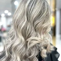 جشنواره ویژه روز زن تا یلدا رنگ و لایت رنگ و مش|خدمات آرایشگری و زیبایی|فردیس, فردیس|دیوار