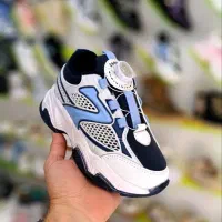 کفش ، کیف ، دمپایی