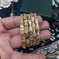 طلای ۱۸ عیار