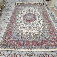 فرش دستبافت گل ابریشم کاشان