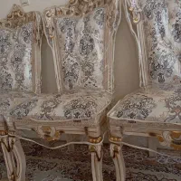 ۴عدد صندلی سلطنتی