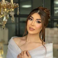 برای تکمیل آلبوم کاری به مدل میکاپ نیازمندیم