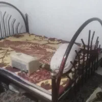 تخت خواب دو نفره فر فورژه با دشک|تخت و سرویس خواب|مشهد, خواجه ربیع|دیوار