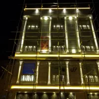 نماکار .کاشی کار چسبی کاشیکاری تخصصی|خدمات پیشه و مهارت|شیراز, تندگویان|دیوار