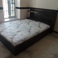 تخت و خواب