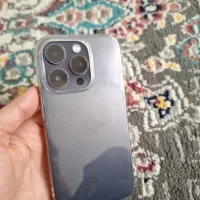 گوشی آیفون 14تمیزوکم کار