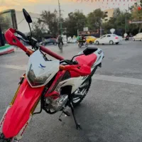 تریل200سی سی|موتورسیکلت|اصفهان, باغ نگاره|دیوار