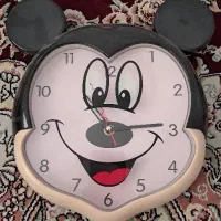 ساعت دیواری