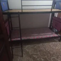 تخت دوطبقه فلزی|تخت و سرویس خواب|سبزوار, باهنر|دیوار