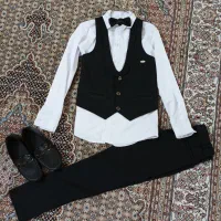 جلیقه شلوار با کفش