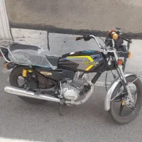 موتورسیکلت ۲۰۰