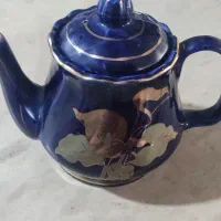 قوری و فنجان