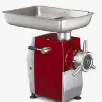 چرخ گوشت امگا /تیغ و پنجره سالوادور/نمایندگی