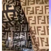 ست فندی|لباس|رشت, معلم|دیوار