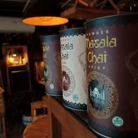 نیازمند همکار خانم در کافی شاپ
