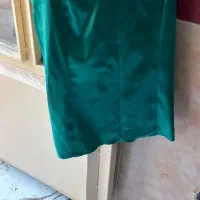 کت ودامن مجلسی|لباس|نوده انقلاب, |دیوار