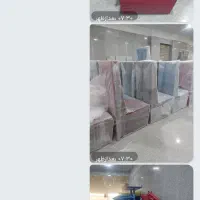 تعدادی صندلی چوبی شیک وبلند|میز و صندلی غذاخوری|آفتاب, |دیوار