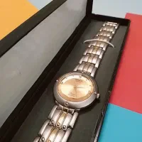 ساعت اورجینال ژاپنی اوماکس OMAX نو طلایی اصل استیل