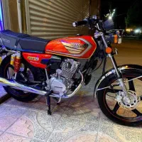 موتور زمرد ۲۰۰ سی سی