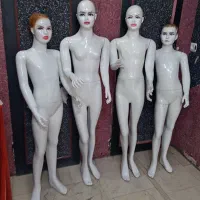 مانکن بچه گانه و نوجوان