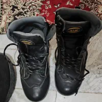 کفش پوتین شماره  ۳۹