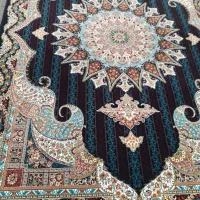 ۱تخته فرش ۶متری ۷۰۰شانه و تراکم ۲۵۵۰ در حد نو