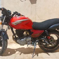 ۲۰۰ ریس فروشی