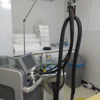 استخدام  در مطب پوست و مو لیزر