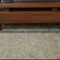 میز تلویزیون در حد نو