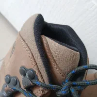 کفش کوهنوردی|کوهنوردی و کمپینگ|اندیشه, اندیشه فاز ۲|دیوار