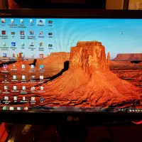 مانیتور الجی ۱۹ اینچ LED.          مناسب دوریبن