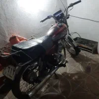 موتور سیکلت مدل۸۲ مدارک کامل