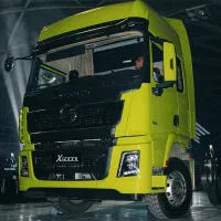 کامیون باری اقساطی