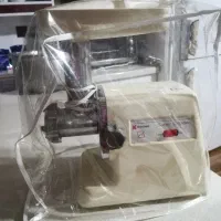 گوشت چرخ کن