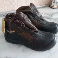سه جفت  کفش کار  استاندارد  نو نو  سایز ۴۱