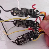 برد محافظ باتری ۳ سل ۱۲.۶ ولت ۱۰ آمپر