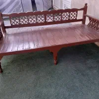 تخت سنتی چوبی