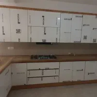 کارگر نیم ماهر کابینت سازی