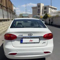 جک j4