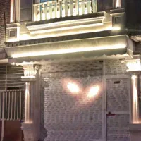 یک باب مغازه خیابان نواب