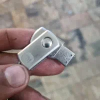 فلش مموری ۱۶ ترابایت