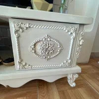 میز تی وی|میز تلویزیون|ری, جوانمرد قصاب|دیوار