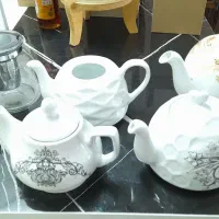 قوری و عسل ده